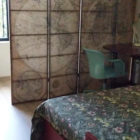 Holiday home La Busa, Un Hogar En La Playa Malaga