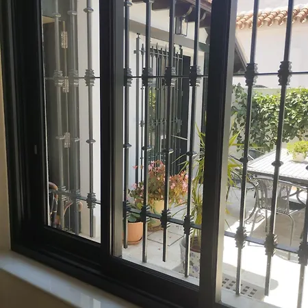 La Busa, Un Hogar En La Playa Malaga